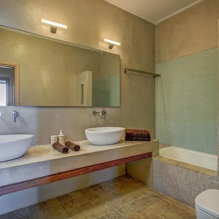 Kalyvia Beta Kalyvia, Private Infinity Pool & Sea Views